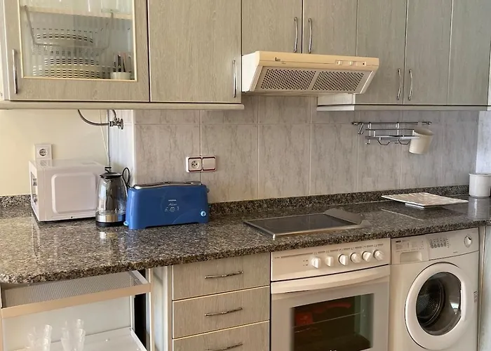 Con Parking-palacio De Festivales Apartment