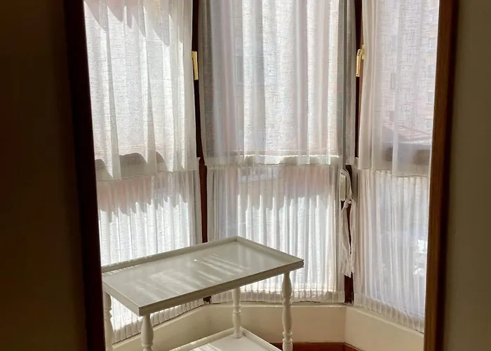 Con Parking-palacio De Festivales Apartment